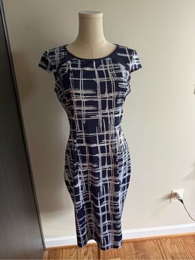 Navy & White Grid-Print Cap Sleeve Midi Dress